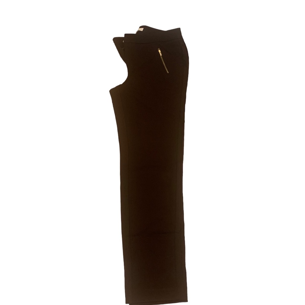 Women’s Pants with gold zipper pockets